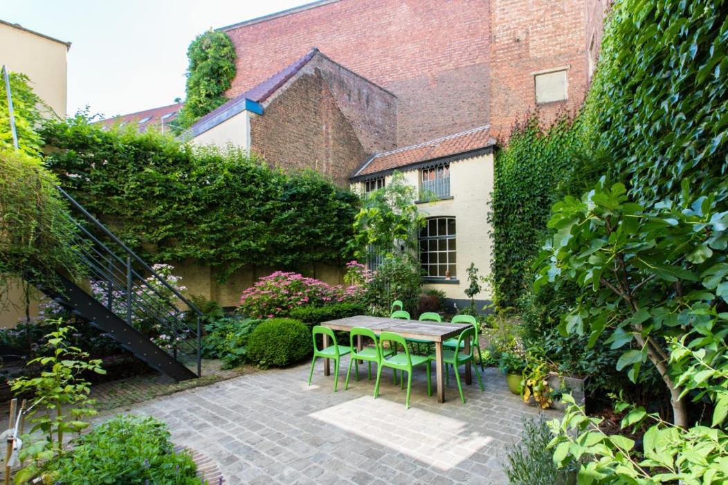 Pauline Loveling Apartment With Quiet Garden And 2 Bathrooms แอนต์เวิร์ป ภายนอก รูปภาพ