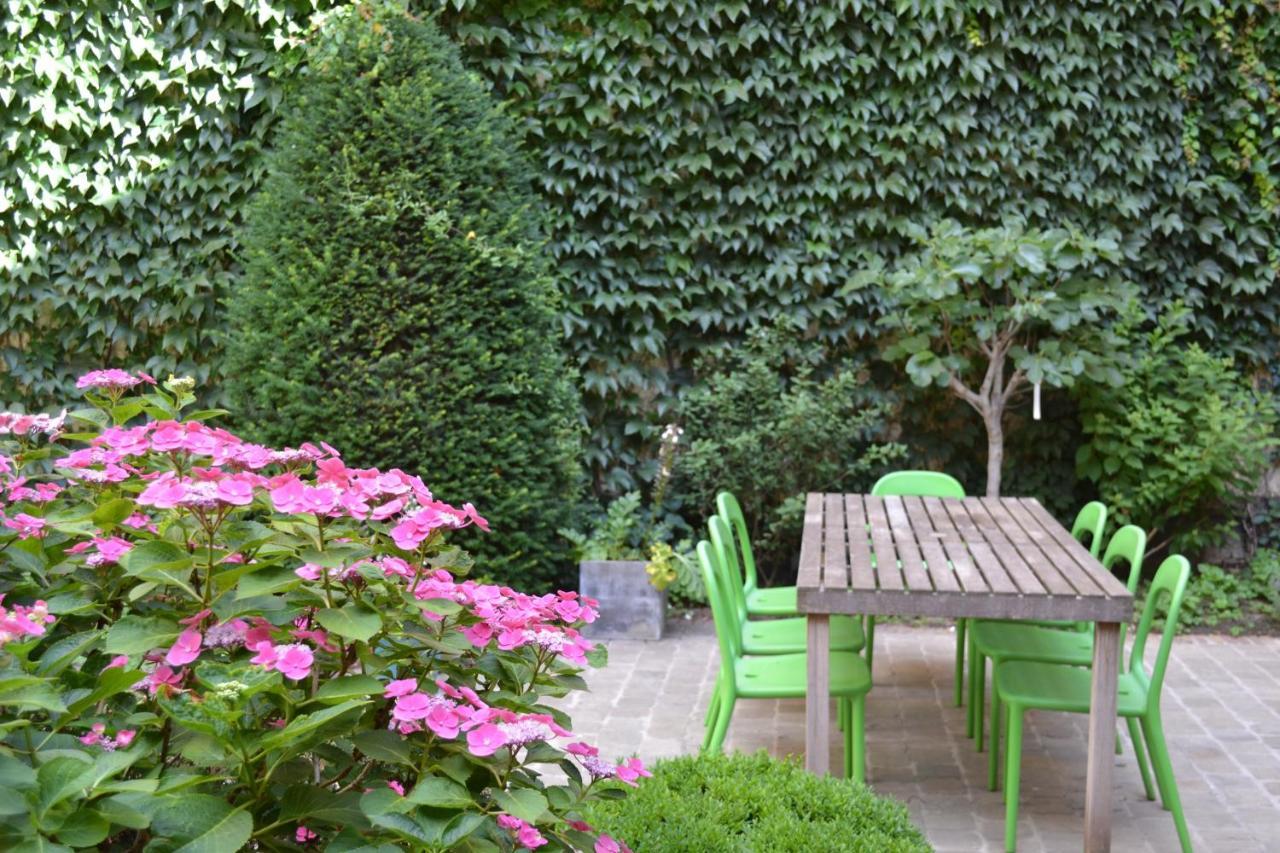 Pauline Loveling Apartment With Quiet Garden And 2 Bathrooms แอนต์เวิร์ป ภายนอก รูปภาพ